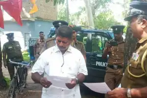 மட்டக்களப்பில் மாவீரர் பெற்றோர் கெளரவிப்பு தடுத்து நிறுத்தம்