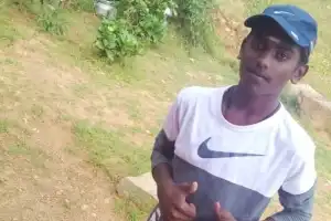 மரக்கிளை முறிந்து வீழ்ந்து மாணவன் மரணம்
