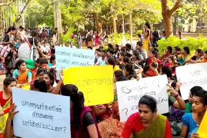 யாழ். பல்கலை இராமநாதன் மாணவர்கள் இன்று வகுப்புப் புறக்கணிப்புப் போராட்டம்!