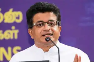 ஜனாதிபதி தேர்தல் இடம்பெறும் வரையில் வெளிநாட்டுக் கடன் மறுசீரமைக்கப்படாது என உதய கம்மன்பில எம்.பி. கருத்து