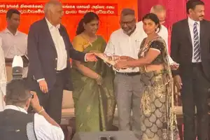 யாழ். வந்தார் ரணில்; காணிகள் விடுவிப்பு