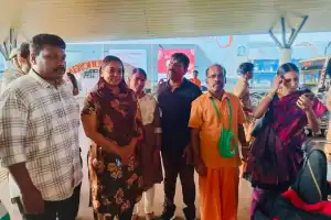 இலங்கையை வந்தடைந்தனர முருகன், பயஸ், ஜெயக்குமார்: கட்டுநாயக்கவில் தொடர் விசாரணை