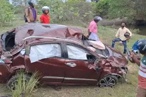 வடமராட்சி குடும்பம் பயணித்த கார் திருமலையில் கோர விபத்து: 6 வயது சிறுமி பரிதாபச் சாவு!