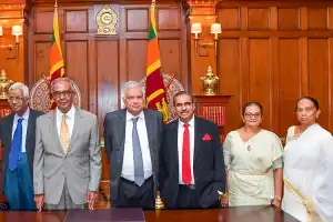 ஐவருக்கு ' அறிவுறுத்தல் சட்டத்தரணி' அந்தஸ்த்து