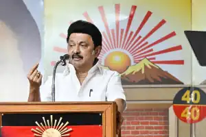 பா.ஜ.க. அரசை நமது முழக்கங்களால் செயல்பட வைக்க வேண்டியது கடமை: தி.மு.க. எம்.பி.க்களுக்கு ஸ்டாலின் அறிவுரை 
