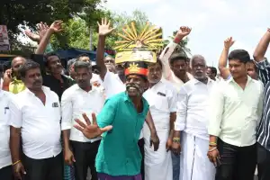 விக்கிரவாண்டி இடைத்தேர்தல் வாக்கு எண்ணிக்கை; தி.மு.க. முன்னிலை 