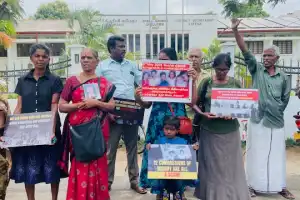 காணாமல் ஆக்கப்பட்டோரின் உறவுகள் சர்வதேச நீதி கோரி யாழில் போராட்டம்
