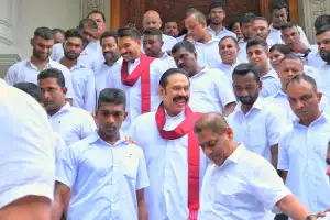 நாமலுக்காக நாடு முழுவதும் சென்று  பிரசாரக் கூட்டங்களை நடத்துவேன்: மஹிந்த ராஜபக்‌ஷ தெரிவிப்பு