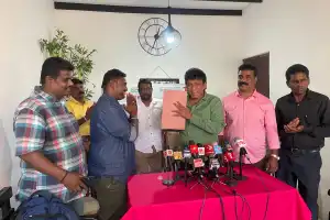 தமிழ் முற்போக்குக் கூட்டணியில் இணைந்தார் பாரத் அருள்சாமி