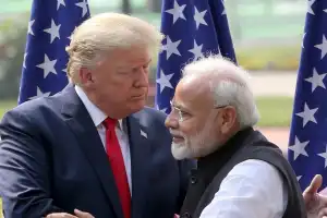 'நண்பர் டொனால்ட் ட்ரம்ப்புக்கு வரலாற்றுச் சிறப்புமிக்க வெற்றி'