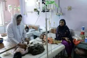 பாகிஸ்தானில் தட்டம்மையால் 17 குழந்தைகள் உயிரிழப்பு!