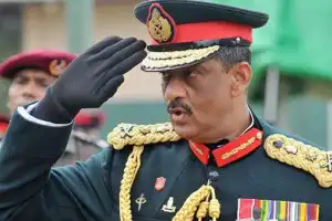 இராணுவத்தினராக இருந்தாலும் கட்டாயம் தண்டிக்கப்பட வேண்டும் என முன்னாள் தளபதி பொன்சேகா திட்டவட்டம்