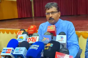 தேர்தல் விதிமுறை மீறல்கள் தொடர்பில் வவுனியாவில் இதுவரை 4 முறைப்பாடுகள் என மாவட்ட உதவித் தேர்தல் ஆணையாளர்...
