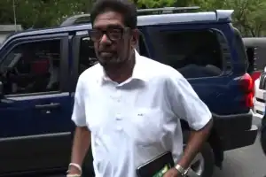 கெஹெலியவுக்கு விளக்கமறியலில்