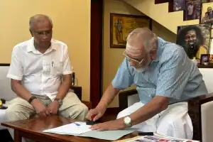 விக்னேஸ்வரன் - சுமந்திரன் உடன்படிக்கை