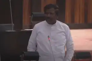 பாடசாலை மாணவர்களுக்கு நீச்சல் பயிற்சி அவசியம்: சபையில் ரவிகரன் எம்.பி. கோரிக்கை
