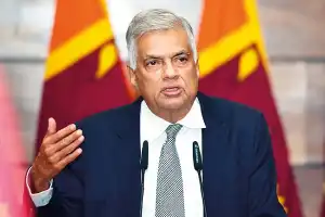 பொருளாதார மீட்சிக்கு வழிவகுக்கும் என் திட்டத்தை அரசு மாற்றியமைத்தால் மீண்டும் நெருக்கடி ஏற்படும் - ரணில்...