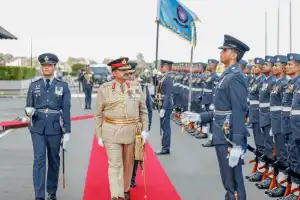 இலங்கை இராணுவத் தளபதி - விமானப்படைத் தளபதி சந்திப்பு!