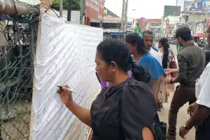 யாழில் கையெழுத்து போராட்டம்!!