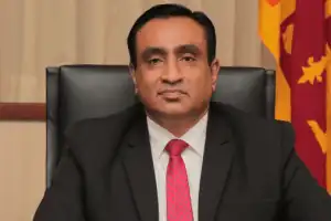 பாடசாலைகளில் புதிய கட்டுப்பாடு : மாணவர் - ஆசிரியர் உறவுகள் கண்காணிப்பில்