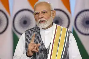 இந்தியா வளர்ச்சியடைவதற்கு தனியார் பங்களிப்பு அவசியம்: பிரதமர் நரேந்திர மோடி வலியுறுத்தல்