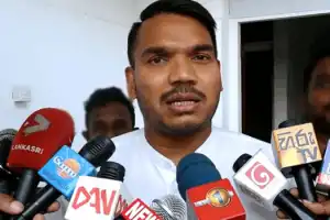 ஊழல் குற்றச்சாட்டுகளுக்கு உள்ளாகியுள்ள வலுசக்தி அமைச்சர் பதவி விலக வேண்டும் -  நாமல் 