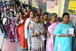 புதுச்சேரி சட்டமன்ற தேர்தலில் 89.83 வீதமான வாக்குகள் பதிவு
