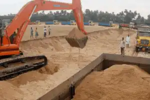 கிளிநொச்சியில் சட்டவிரோத மணல் கடத்தல் - பொலிஸாரின் அதிரடி நடவடிக்கை