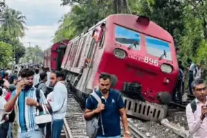 ‘சாகரிகா’ ரயில் தடம் புரள்வு - 2 நாட்களில் சேவை வழமையாக்க நடவடிக்கை