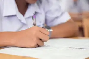 2027 முதல் பரீட்சைகள் மற்றும் விடுமுறைகளில் மாற்றம் குறித்து விசேட அறிவித்தல் 