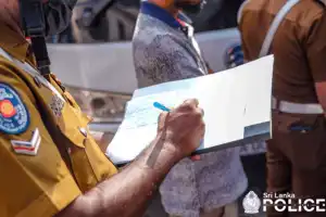 போதையில் பேருந்து ஓட்டிய 8 சாரதிகள், ஒரு நடத்துனர் அதிரடி கைது