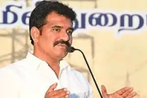ஸ்டாலினும் பழனிசாமியும் சேர்ந்து ஆட்சியமைக்க முயற்சி செய்கின்றனர்: அமைச்சர் நிர்மல் குமார் குற்றம் சாட்டு