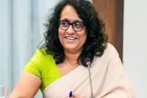 கல்வி டிஜிட்டல்மயமாக்கல் முன்னேற்றம் குறித்து பிரதமர் ஹரிணி அமரசூரிய கவனம்