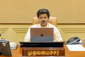 இந்தியாவின் சுதந்திர தினம்: இன்று சென்னை கோட்டையில் கொடியேற்றுகிறார் முதல்வர் விஜய்