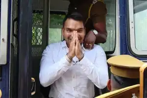  நாமல் ராஜபக்ச நீதிமன்ற முன்னிலையில் 