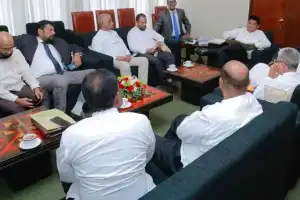 வடக்கு, கிழக்கு, மலையக மக்களின் குரலாக மாற எதிர்க்கட்சி தீர்மானம்