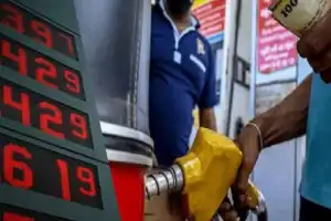 இலங்கையில் எரிபொருள் விலை திடீர் அதிகரிப்பா? 