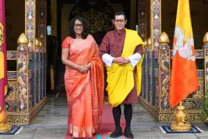பூட்டான் மன்னரைச் சந்தித்தார் பிரதமர் ஹரிணி அமரசூரிய