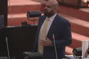 வடக்கு - கிழக்கு நட்சத்திர விடுதிகளில் செத்துப்போன தமிழ் கலாச்சாரம் [VIDEO]